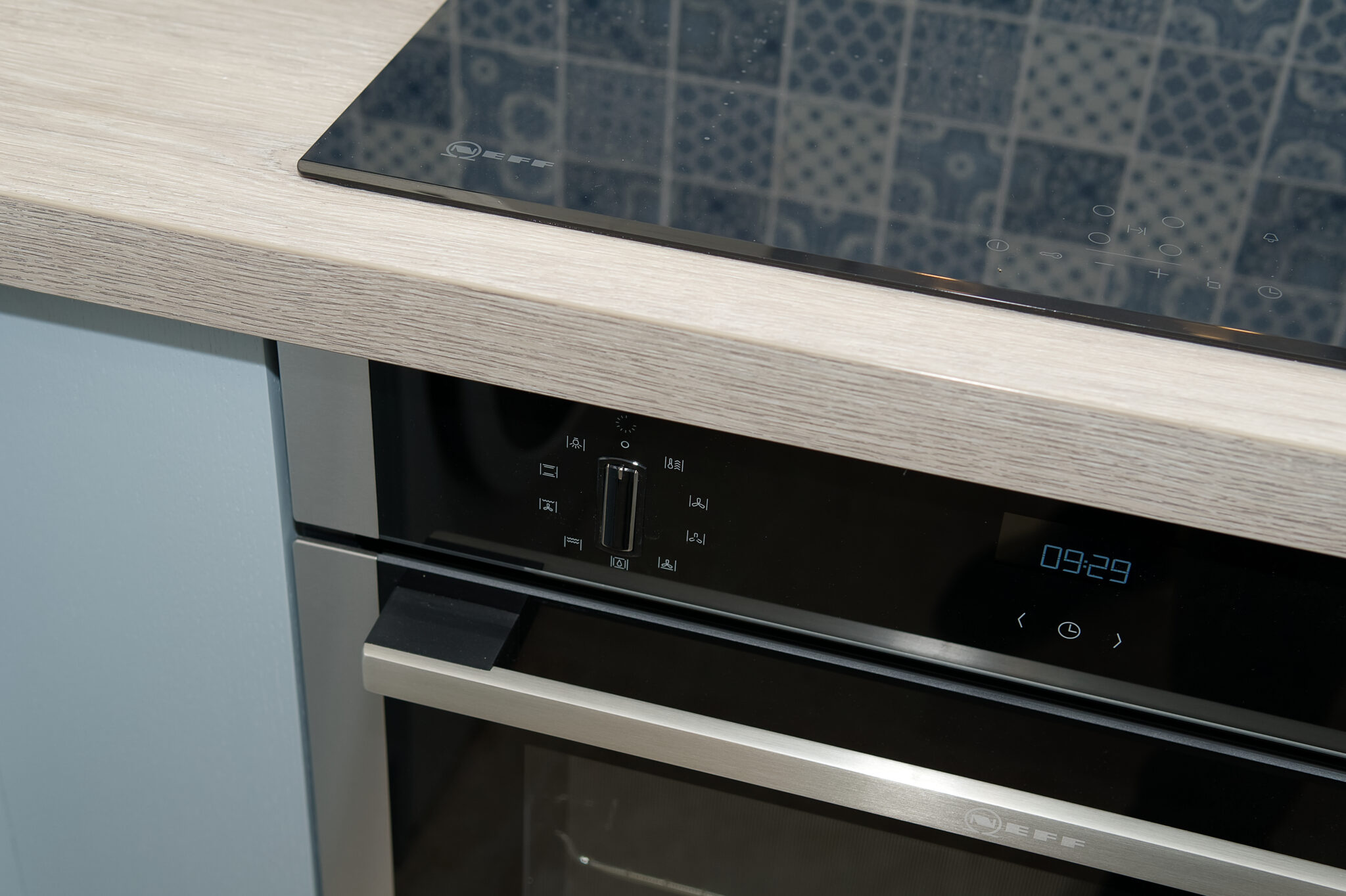 Kitchen showroom cooker