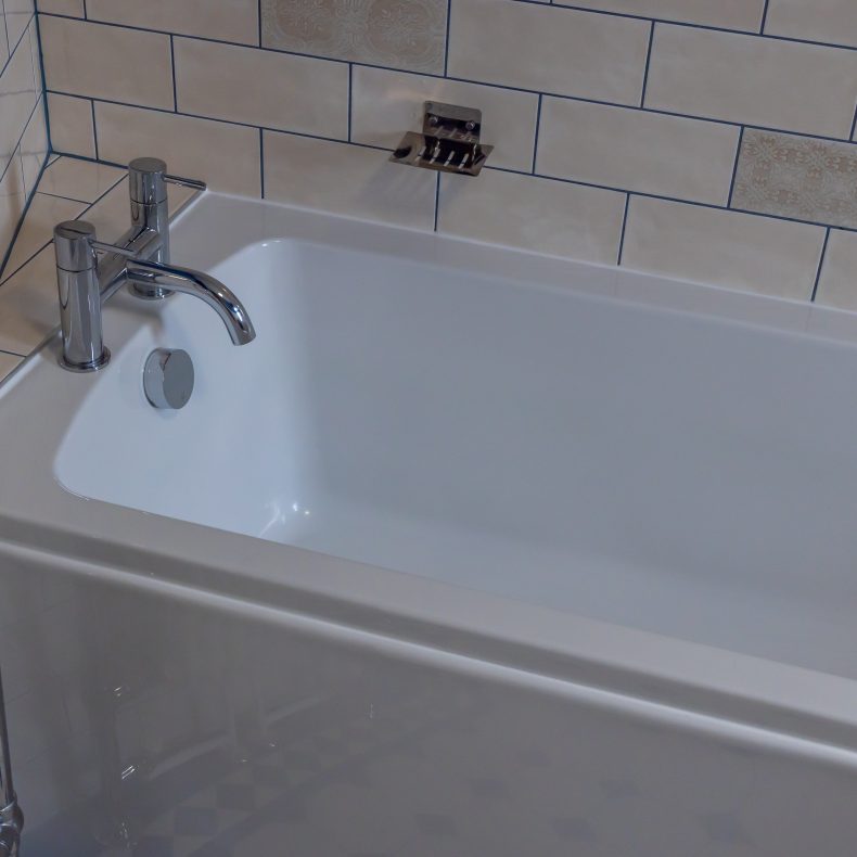 Traditional Victorian Bathroom – New Image Tiles