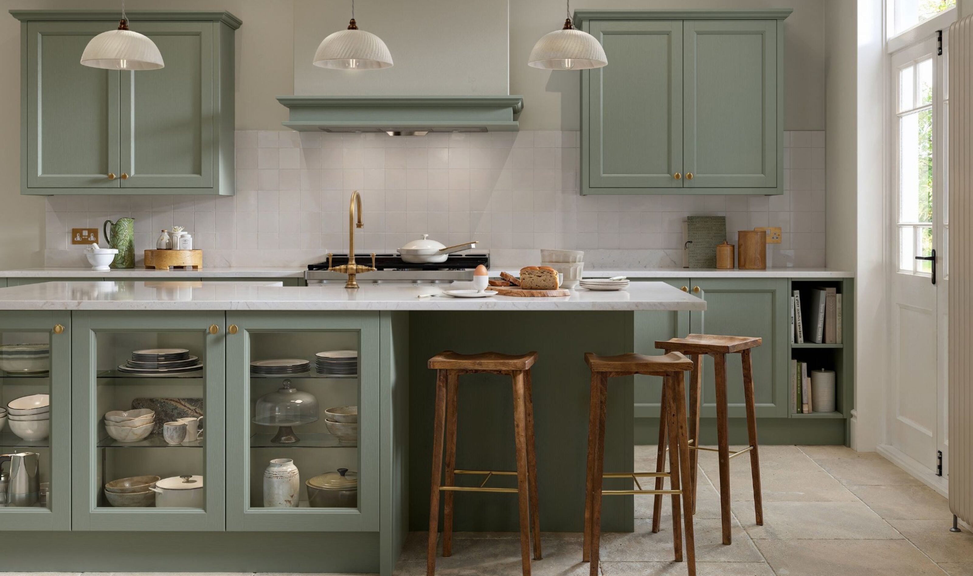 shaker kitchen doors in a prembridge reed green kitchen