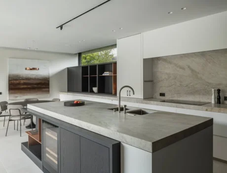 quartzite kitchen worktop